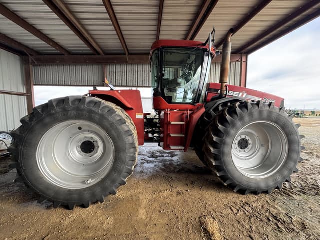 Image of Case IH Steiger 335 equipment image 4