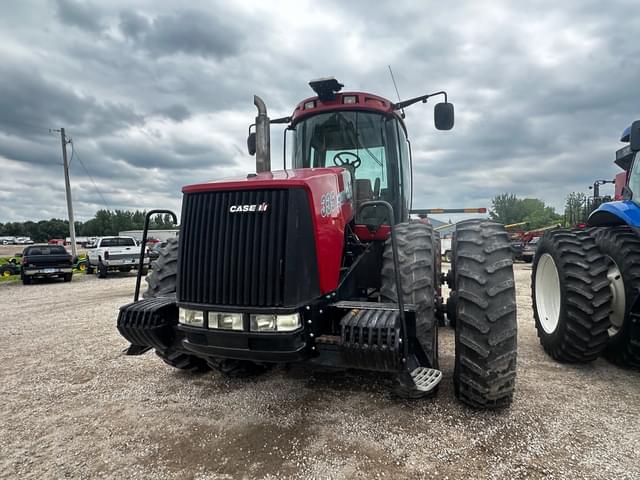 Image of Case IH Steiger 335 equipment image 3