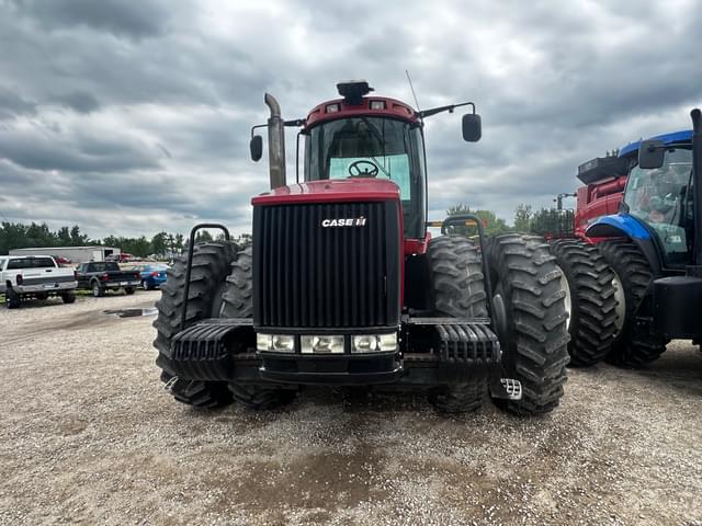 Image of Case IH Steiger 335 equipment image 2