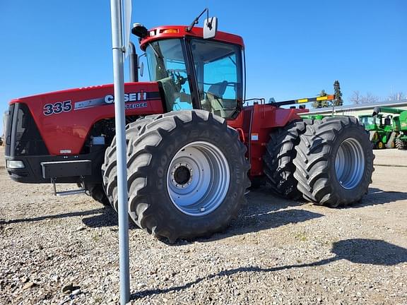 Image of Case IH Steiger 335 equipment image 1