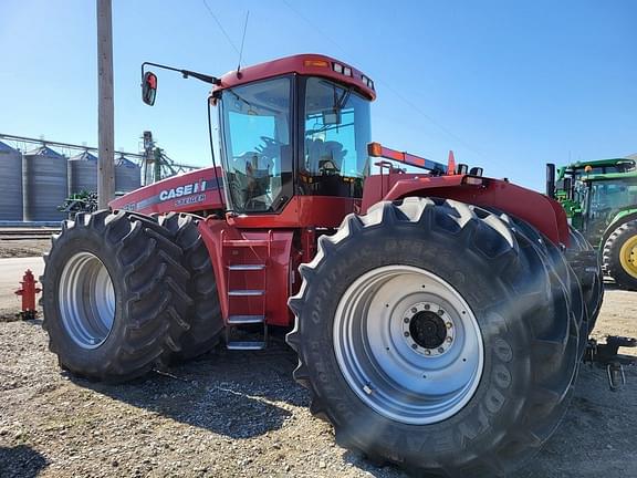 Image of Case IH Steiger 335 equipment image 2