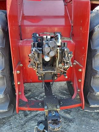 Image of Case IH Steiger 335 equipment image 4