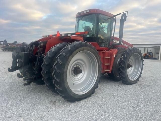 Image of Case IH Steiger 335 equipment image 2