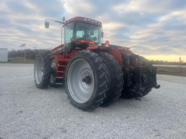 Image of Case IH Steiger 335 equipment image 4