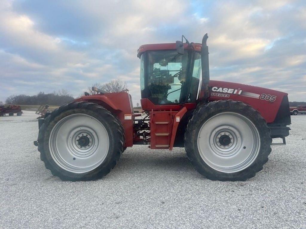 Image of Case IH Steiger 335 Primary image