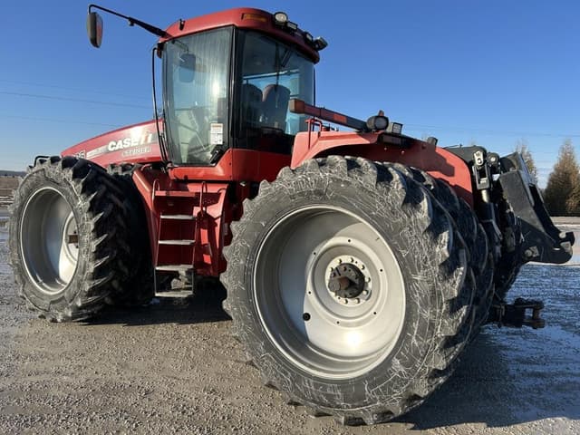 Image of Case IH Steiger 335 equipment image 4