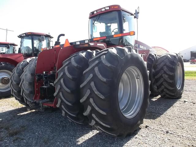 Image of Case IH Steiger 435 equipment image 3