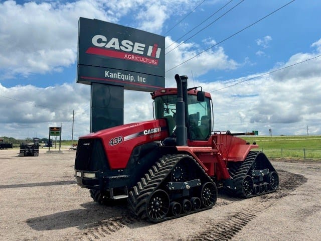 2010 Case IH Steiger 435QT Equipment Image0
