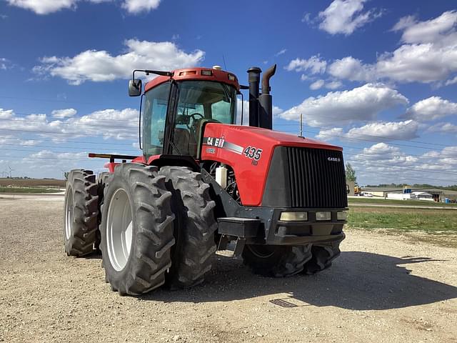 Image of Case IH Steiger 435 equipment image 4