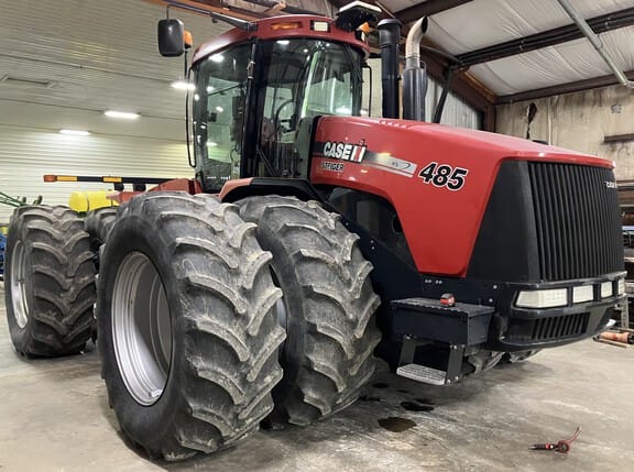 2010 Case IH Steiger 485 Equipment Image0