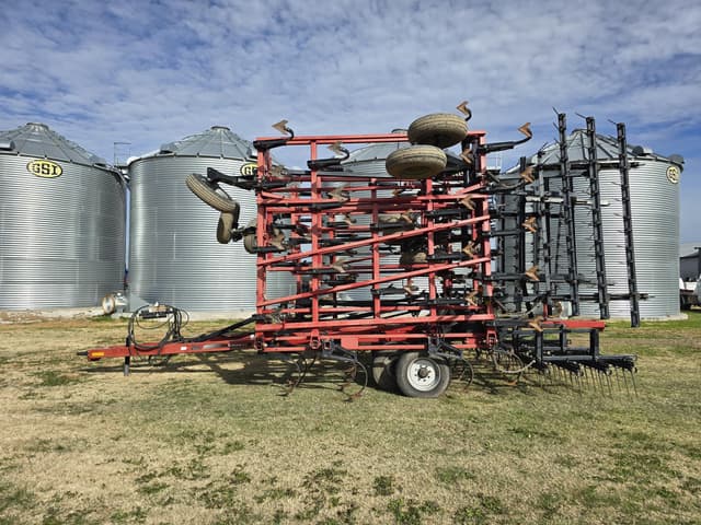 Image of Case IH Tigermate 200 equipment image 1