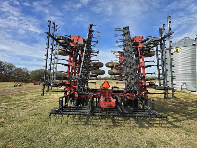 Image of Case IH Tigermate 200 equipment image 4