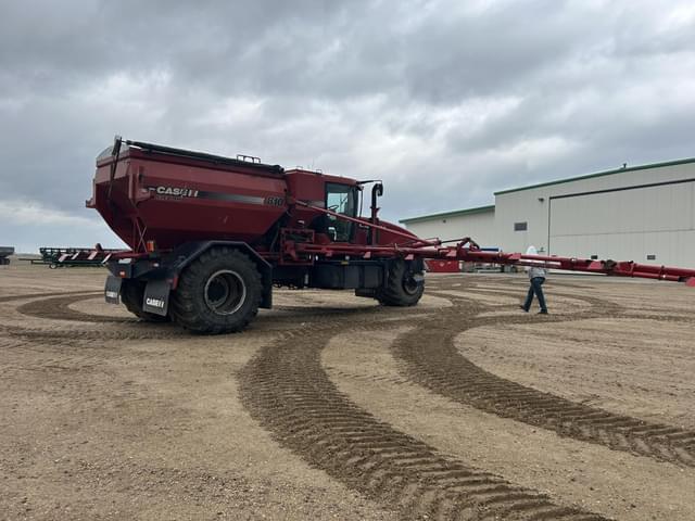 Image of Case IH Titan 3520 equipment image 4