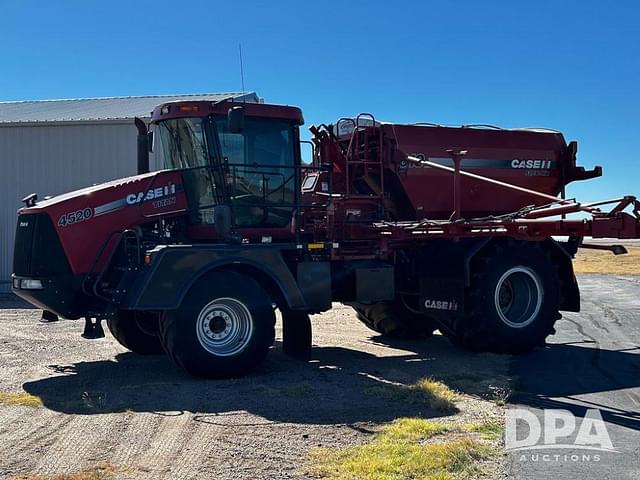 Image of Case IH Titan 4520 equipment image 4