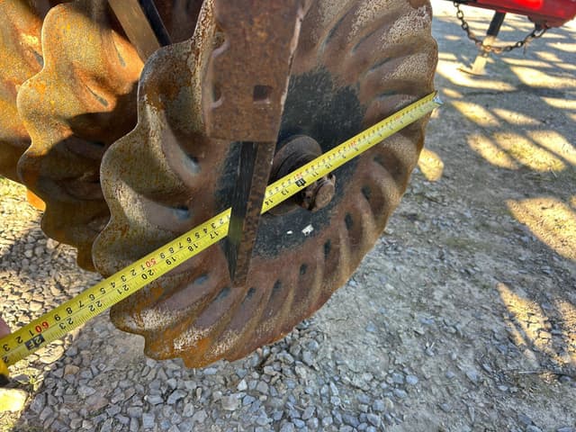 Image of Case IH 330 Turbo Till equipment image 4