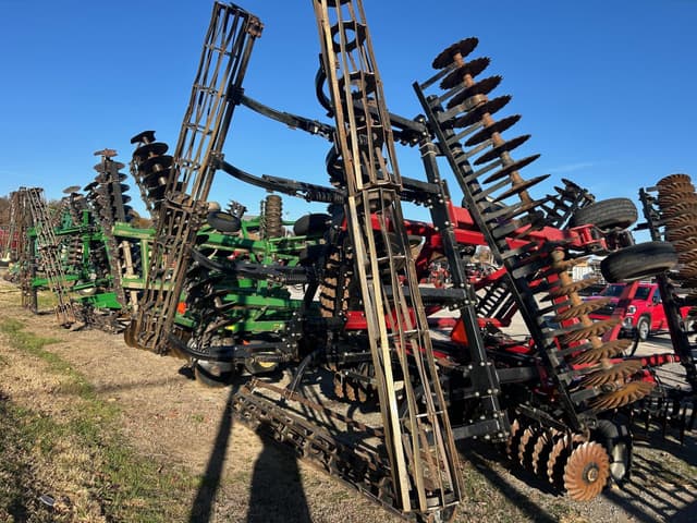Image of Case IH 330 Turbo Till equipment image 3