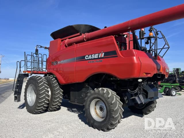Image of Case IH 7120 equipment image 3