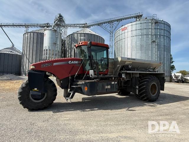 Image of Case IH Titan 3520 equipment image 3
