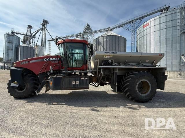 Image of Case IH Titan 3520 equipment image 4