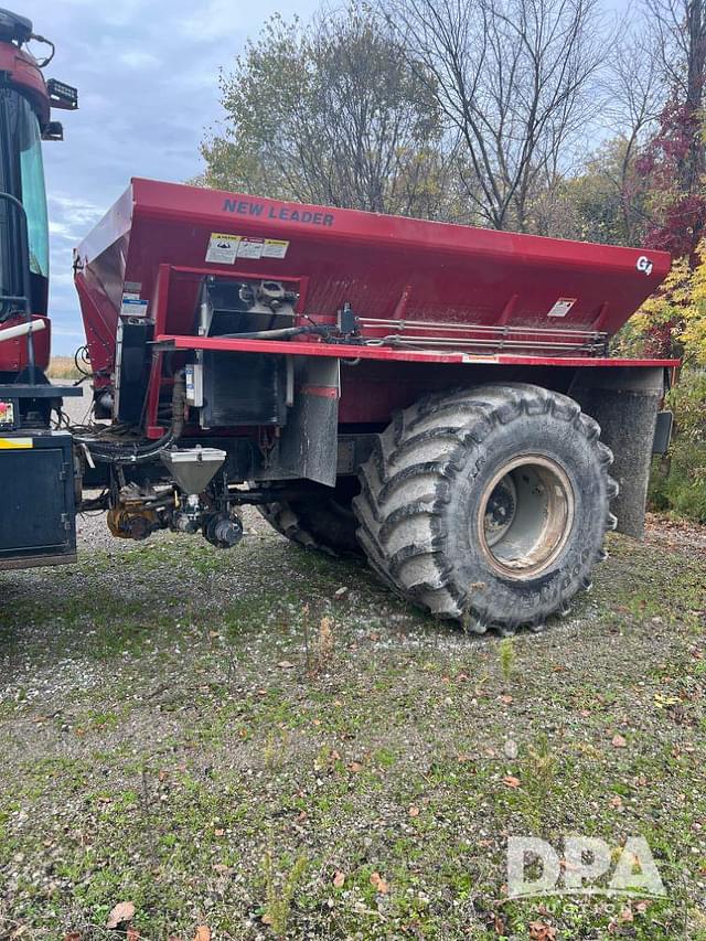 Image of Case IH Titan 3520 equipment image 2