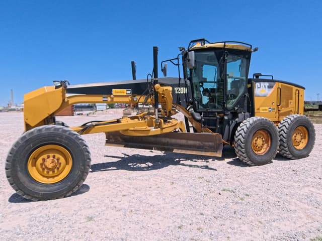 Image of Caterpillar 120M equipment image 1