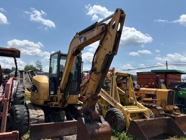 Image of Caterpillar 305C CR equipment image 2