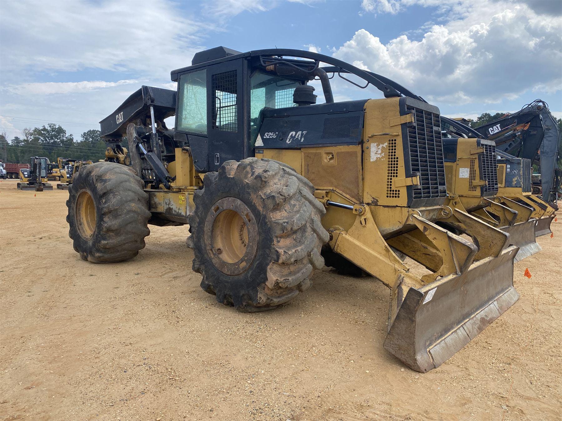 Main image Caterpillar 525C