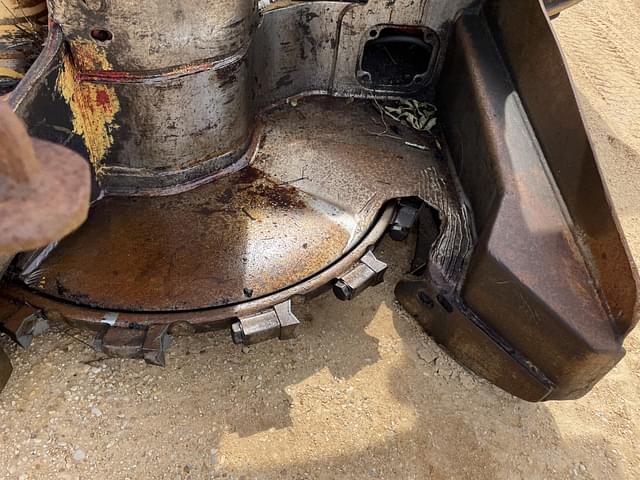 Image of Caterpillar 553 equipment image 4