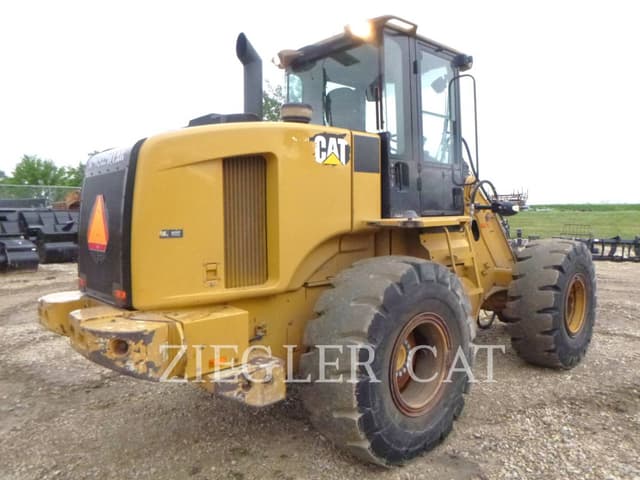 Image of Caterpillar 930H equipment image 2