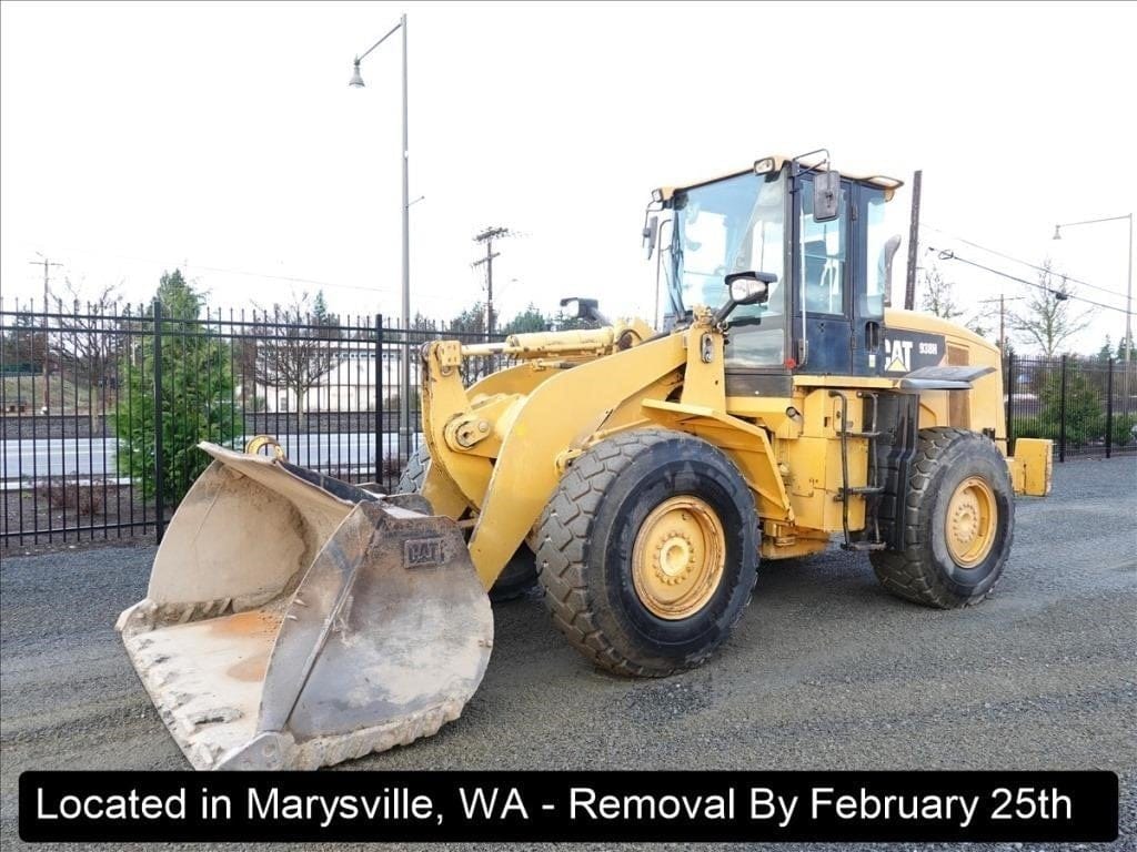 2010 Caterpillar 938H Equipment Image0