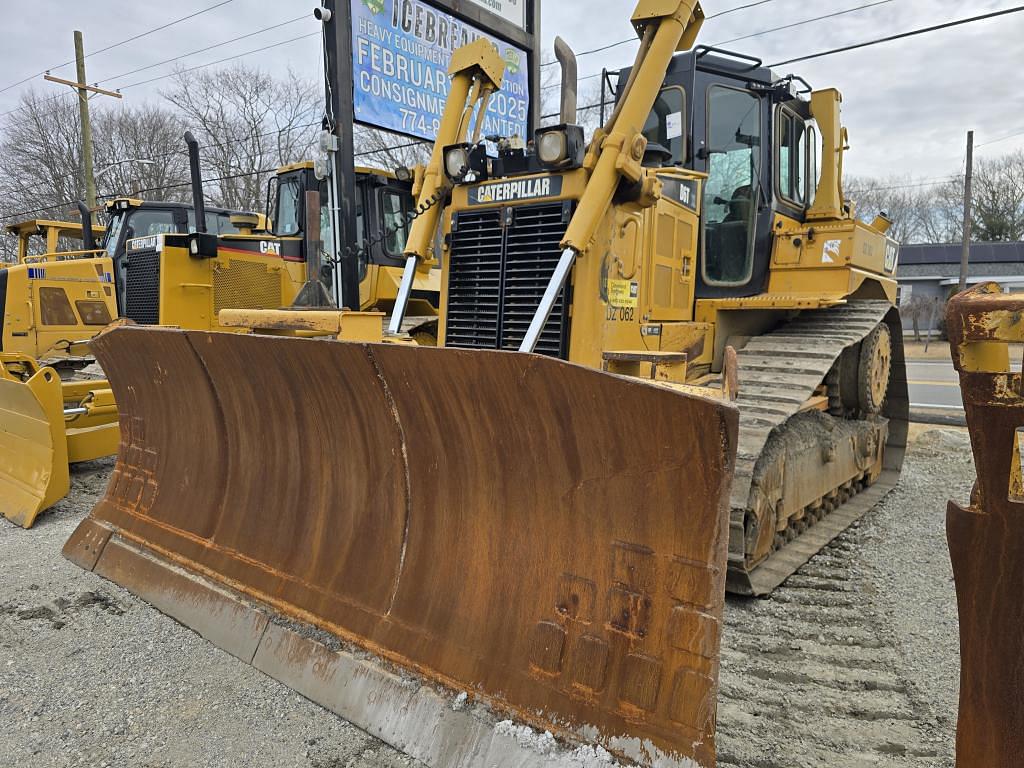 Image of Caterpillar D6T XL Primary image