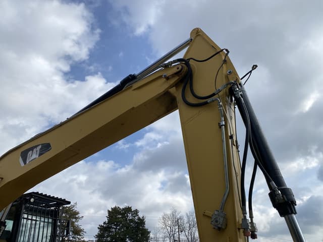 Image of Caterpillar M322D equipment image 4