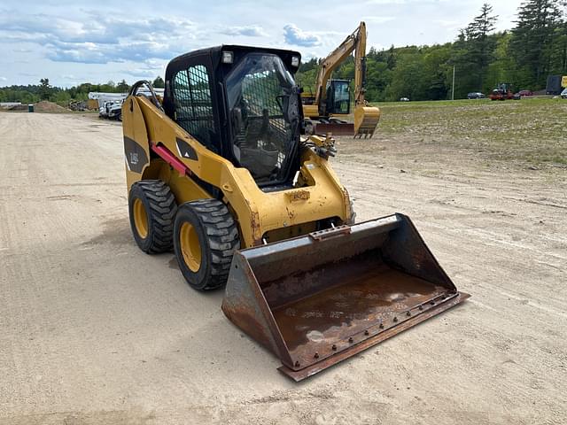 Image of Caterpillar 246C equipment image 2