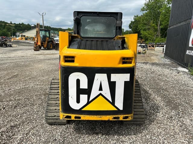 Image of Caterpillar 247B3 equipment image 2