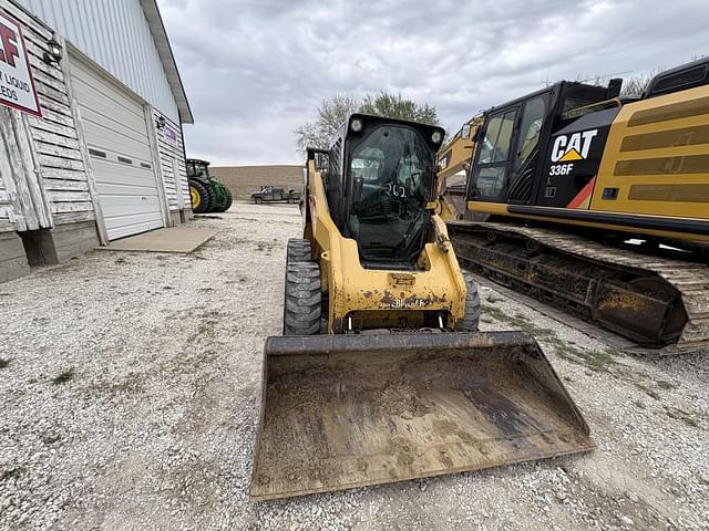 Image of Caterpillar 262C equipment image 1