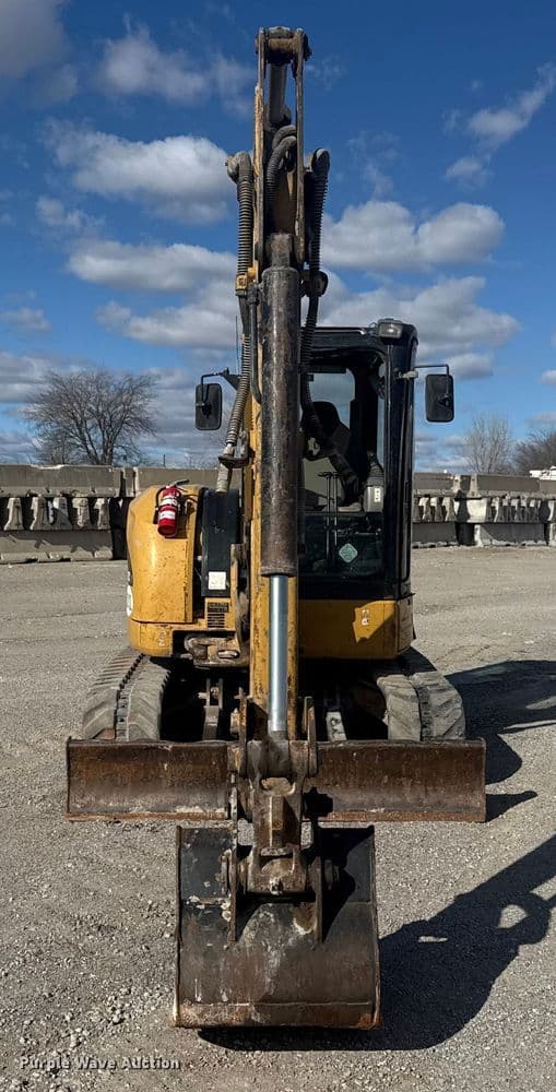 Image of Caterpillar 305C CR equipment image 1