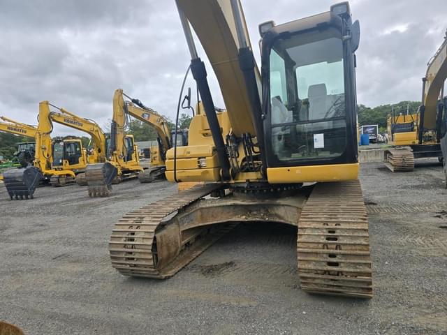 Image of Caterpillar 320D equipment image 4