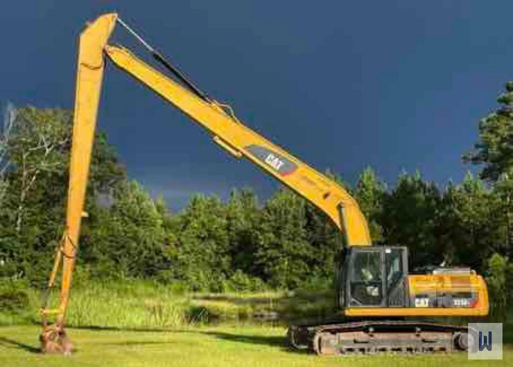 2010 Caterpillar 324DL Equipment Image0