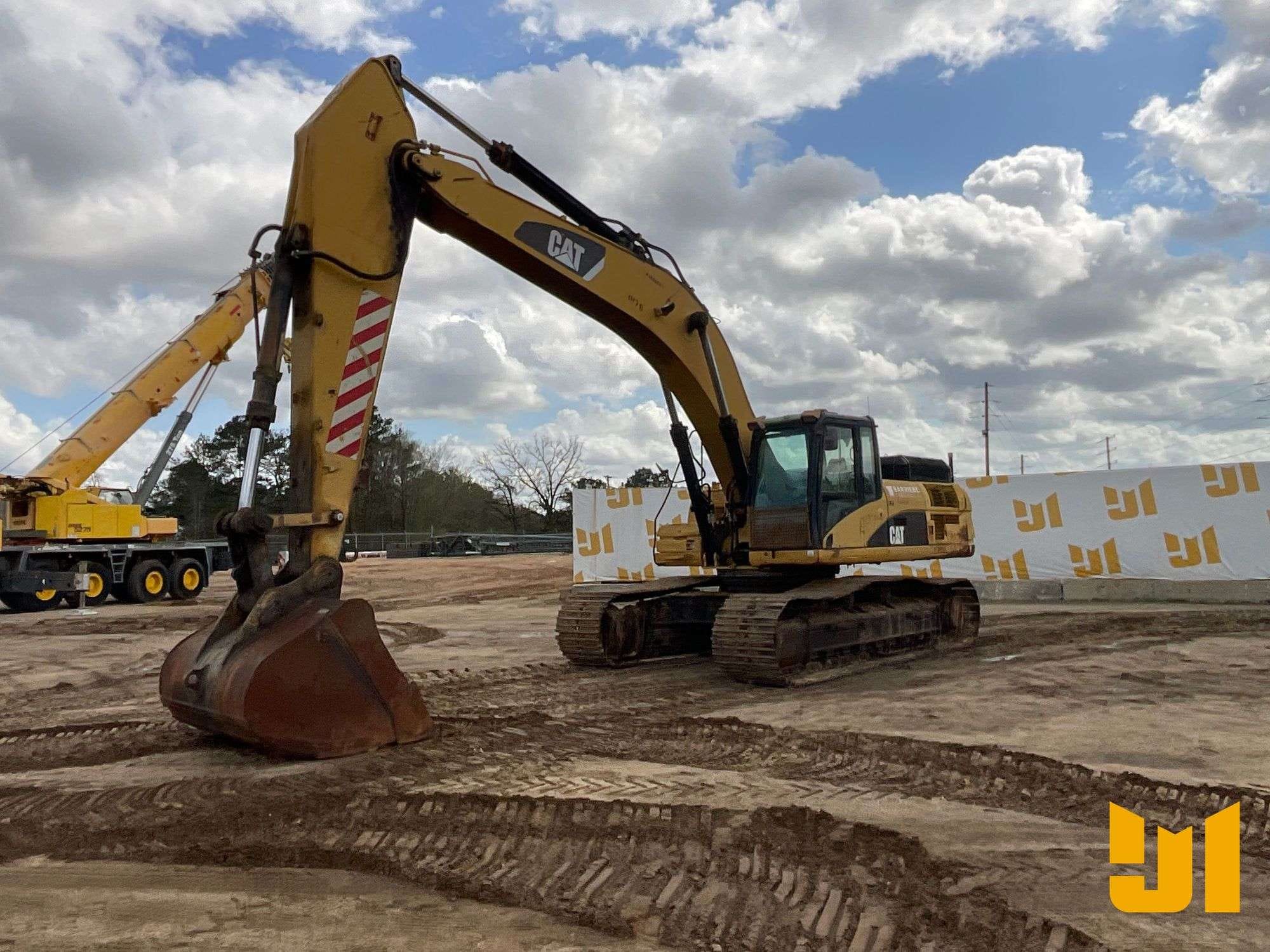 2010 Caterpillar 336DL Equipment Image0