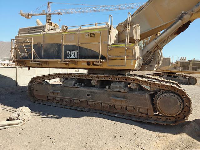 Image of Caterpillar 385C equipment image 4