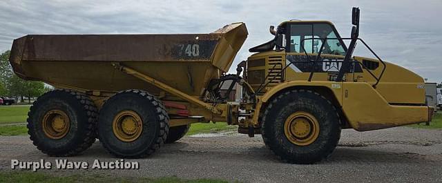 Image of Caterpillar 740 equipment image 3