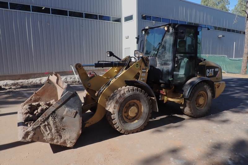 2010 Caterpillar 906H Equipment Image0