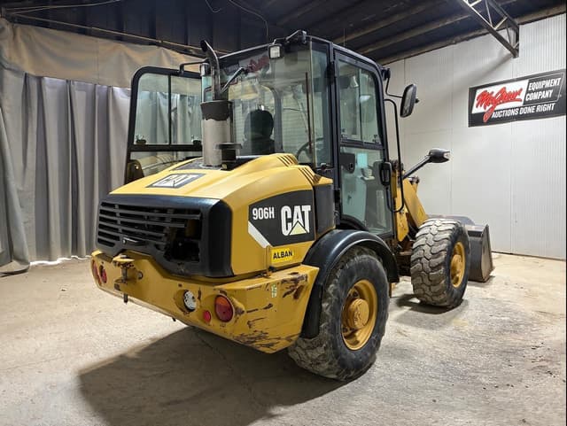 Image of Caterpillar 906H equipment image 4