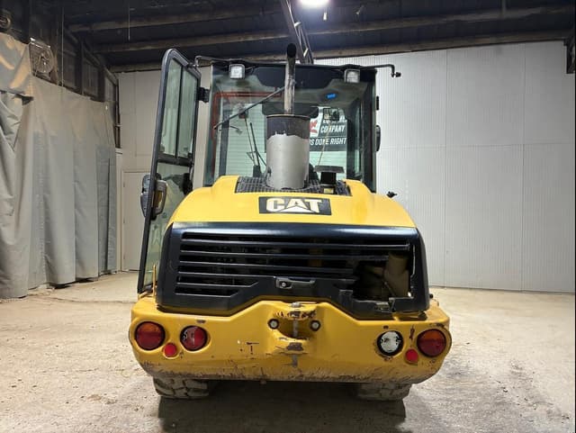 Image of Caterpillar 906H equipment image 3