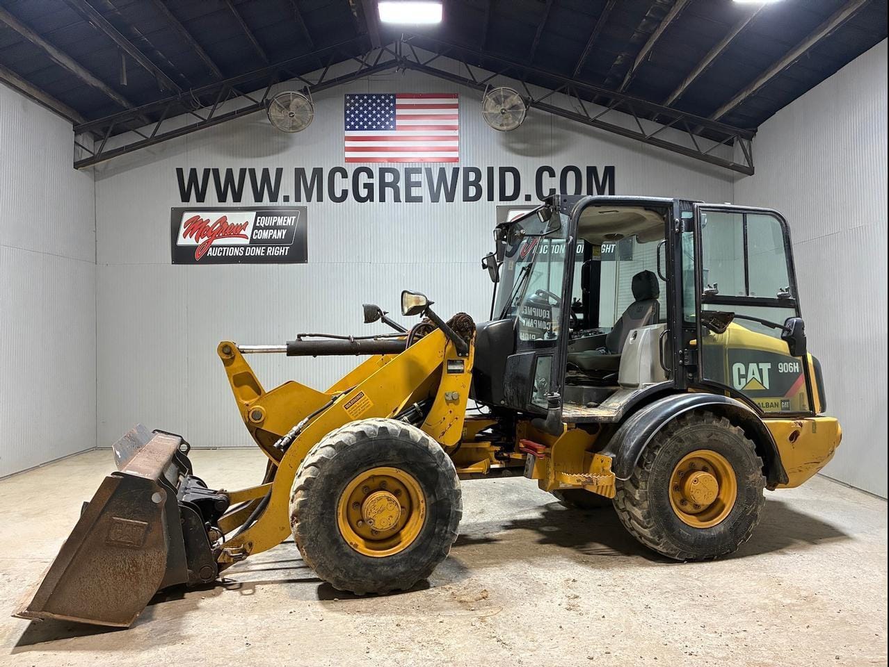 2010 Caterpillar 906H Equipment Image0