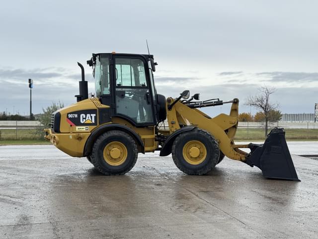 Image of Caterpillar 907H equipment image 4