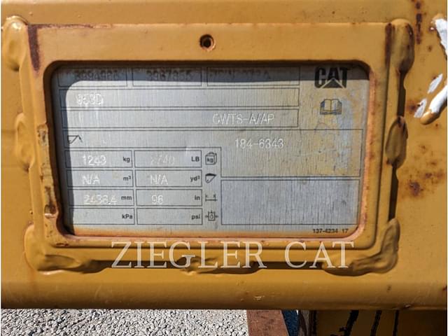 Image of Caterpillar Loader Fork equipment image 4