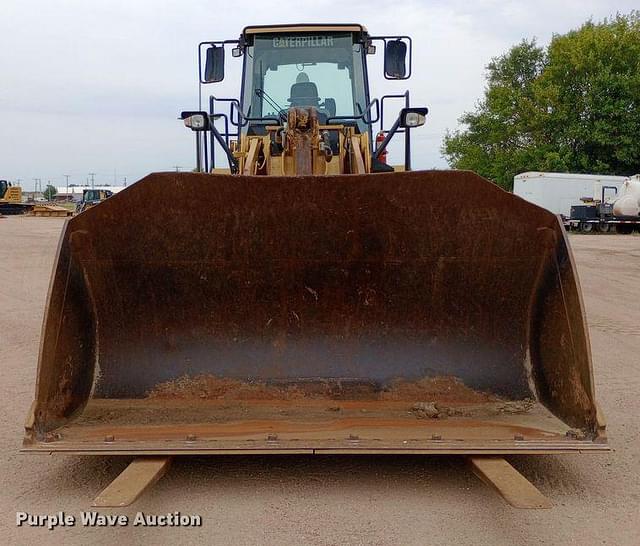 Image of Caterpillar 966H equipment image 1