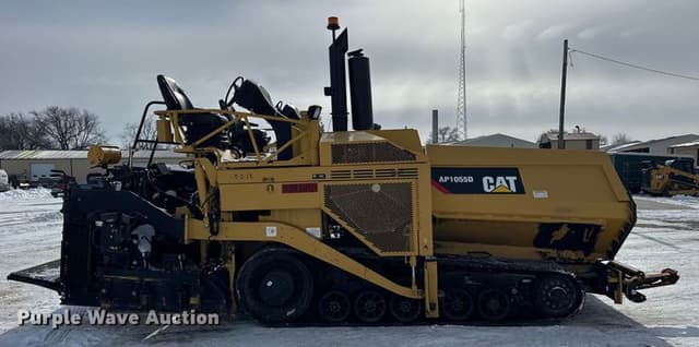 Image of Caterpillar AP1055D equipment image 3