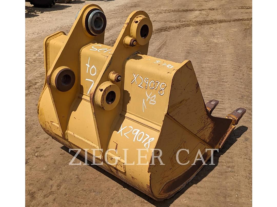 Image of Caterpillar Excavator Bucket Image 1